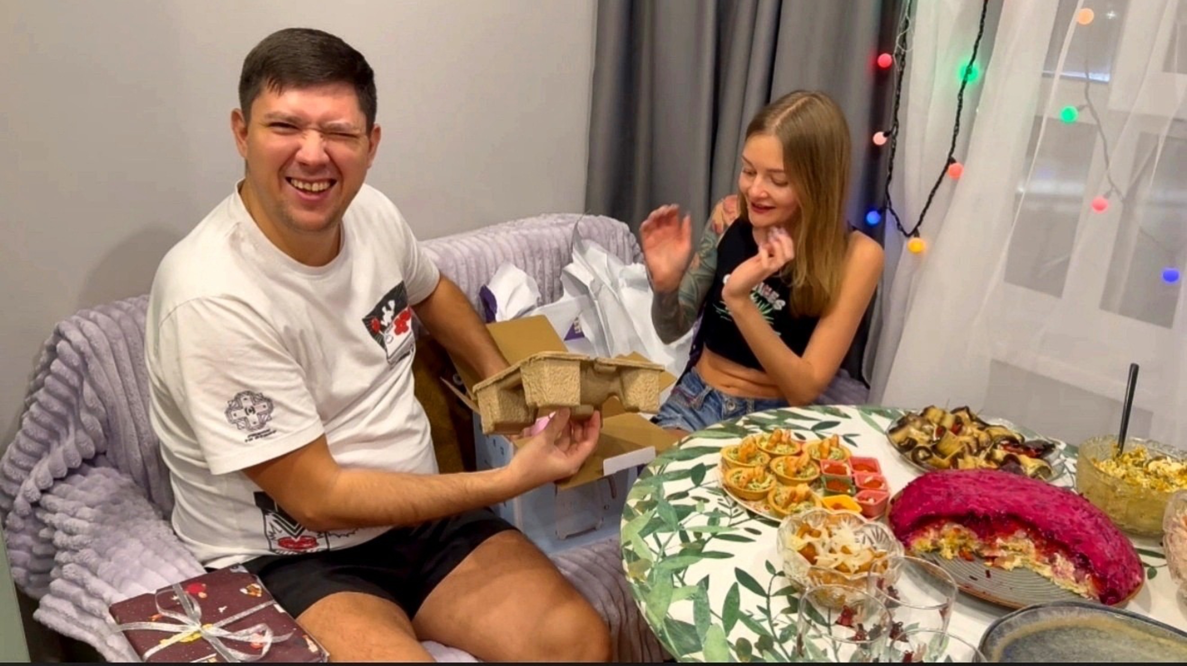 Праздник продолжается😍✨Принимаем и дарим ПОДАРКИ🥳🧡Влог