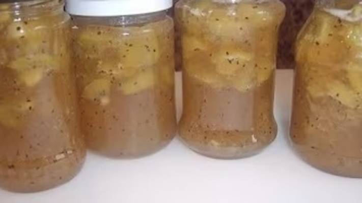 ВАРЕНЬЕ ИЗ РЕВЕНЯ И КИВИ