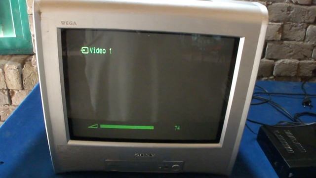 sony tv kv bz14m70 wega flate screen.