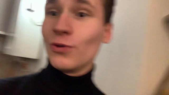 I overslept an alarm for my job | I visited Kunstkamera Museum Exhibition | VLOG | #EJDay 323