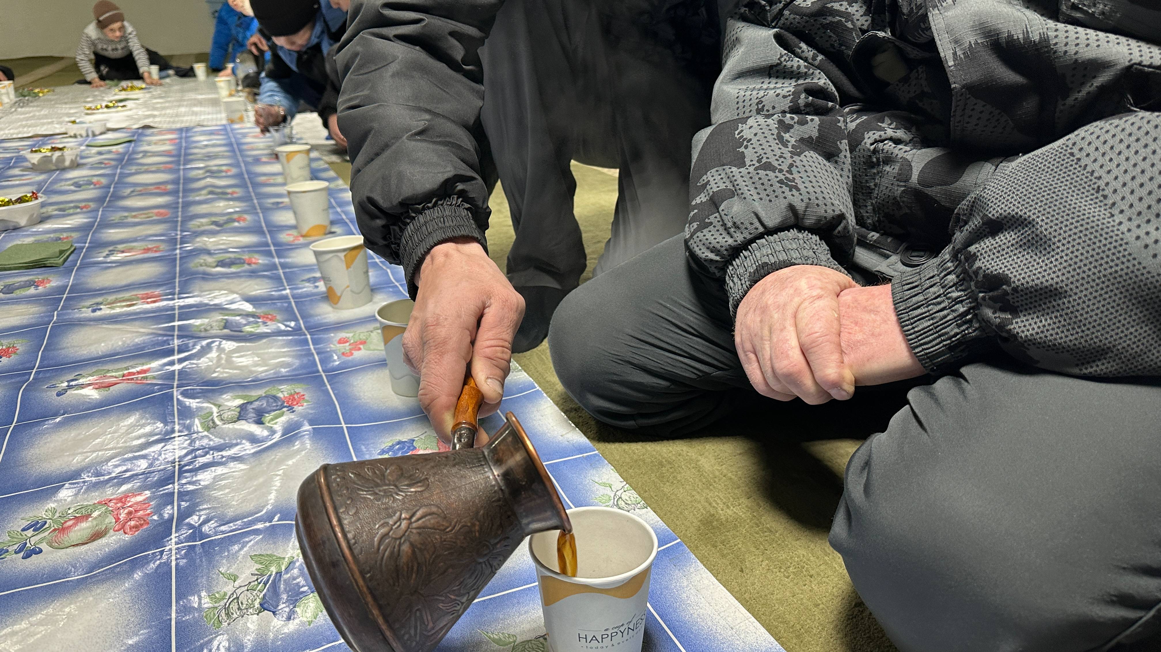 Лекция после утреннего намаза.Утреннее кофепитие и чаепитие.