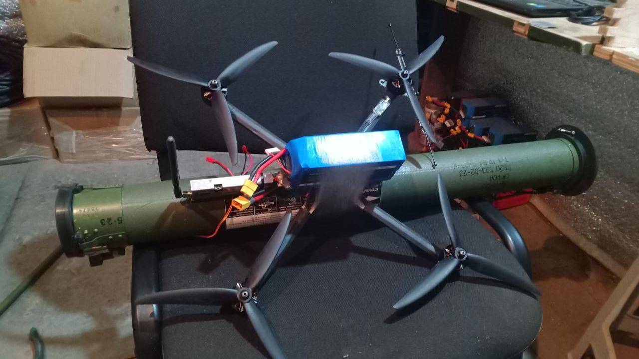 Прикрутили гранатомёт к FPV-дрону...