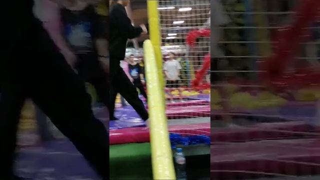 Новый год в батутном парке