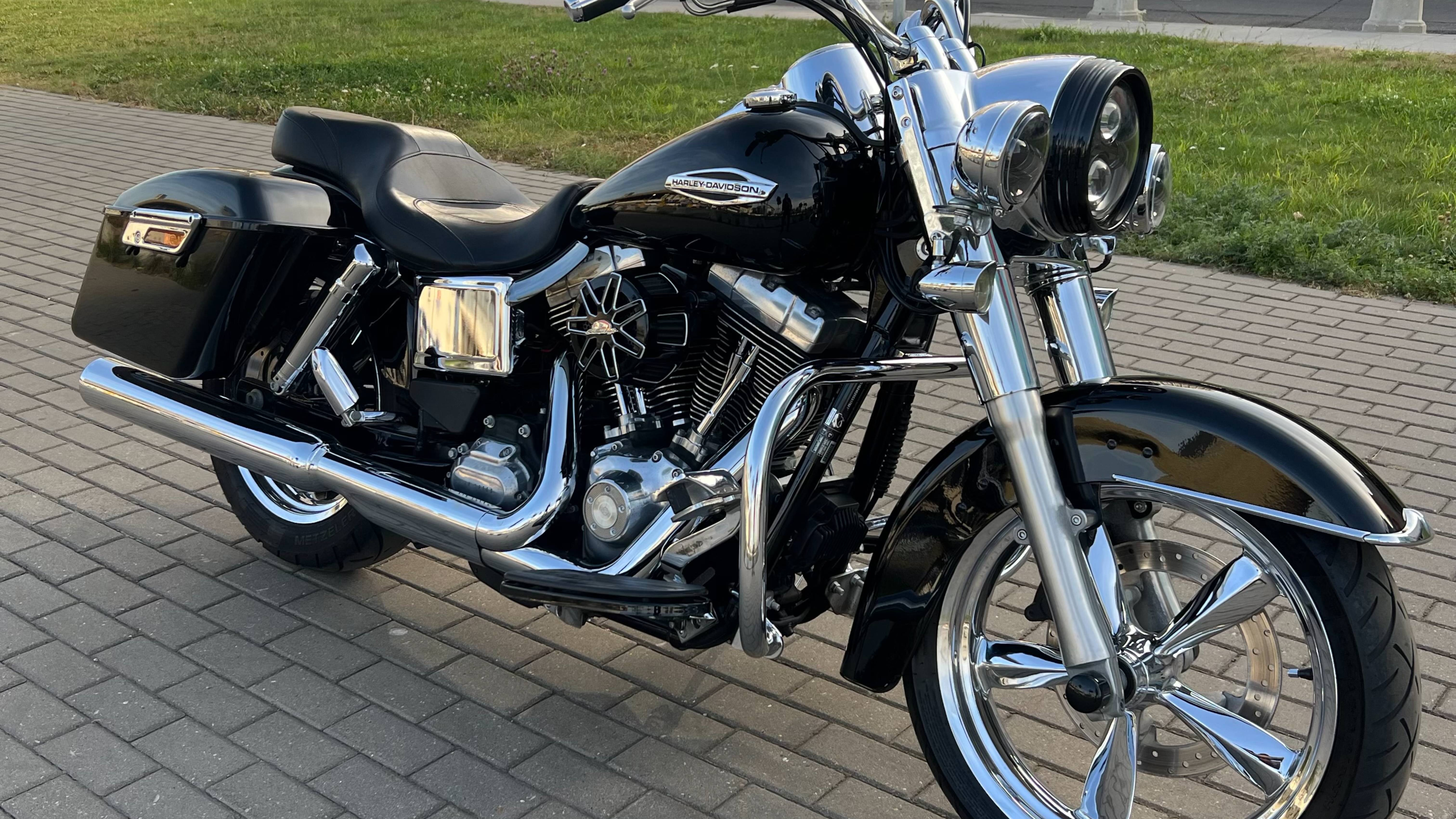 2014 Dyna SwitchBack 13K