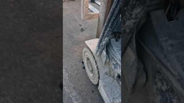 Вилочный погрузчик DOOSAN G20G