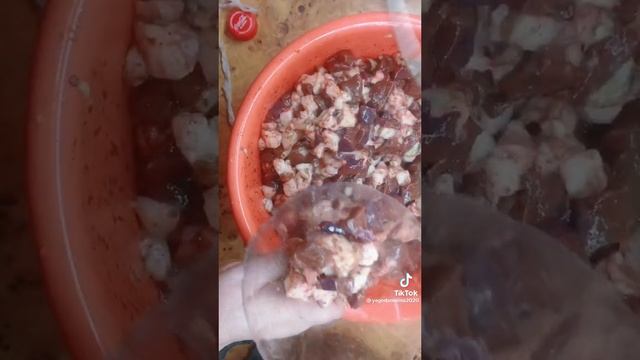 Свиная колбаса !!!