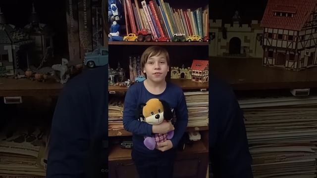 Прижмите к сердцу рыжую 🐶 собаку...