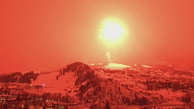 2025 🔴 С Новым годом! 🎆 Подборка самых БОЛЬШИХ и КРАСИВЫХ салютов