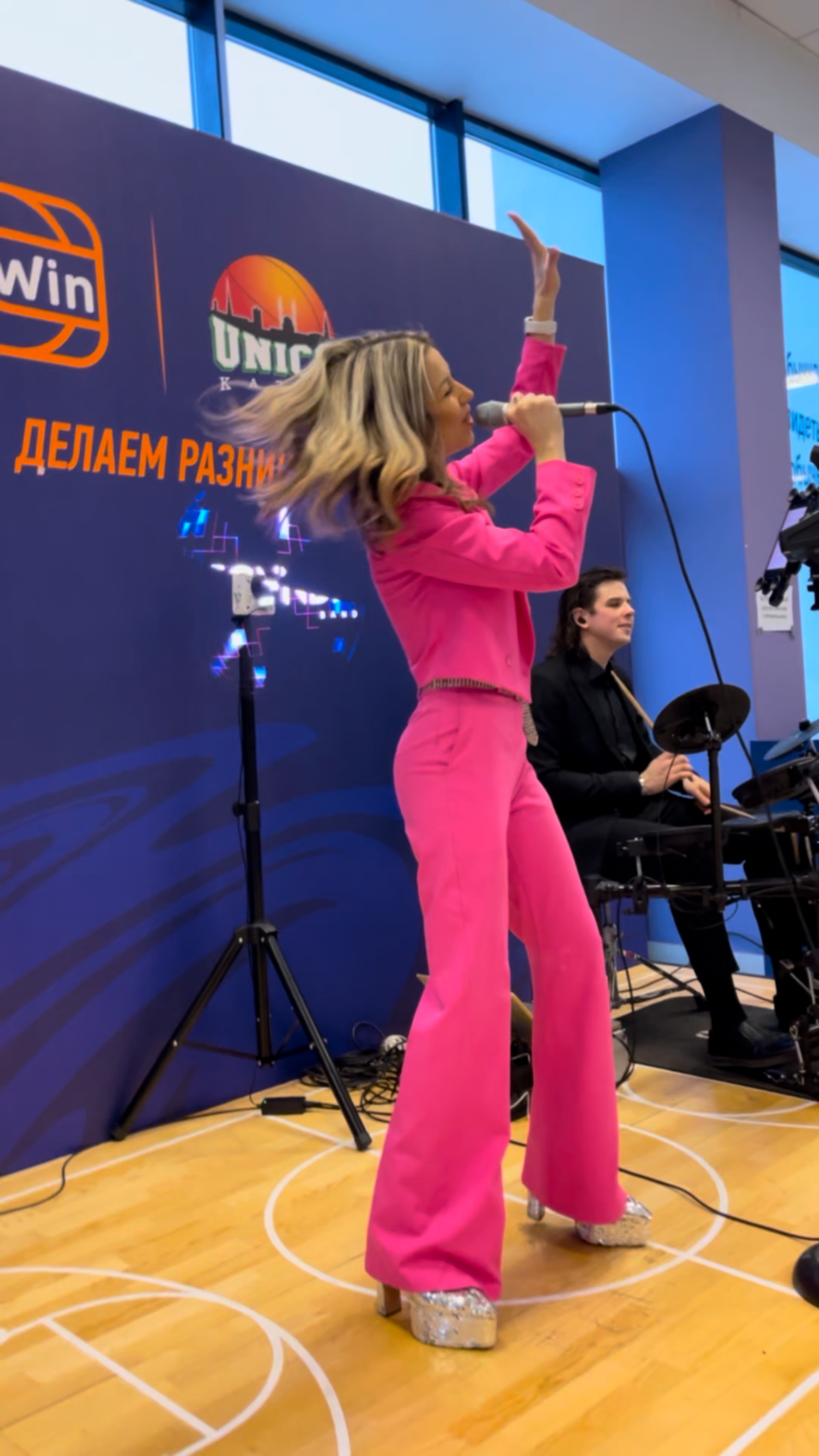 Кавер-группа «Legenda» в Basket Hall г. Казань