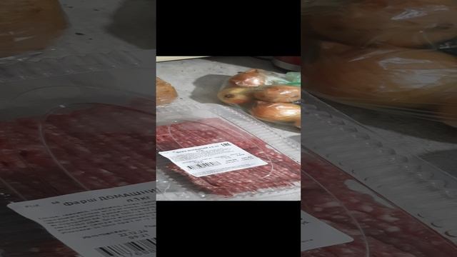 Закупка от 24.12.2024 сумма 817руб 42 коп. В Пятёрочке всегда нужно быть внимательнее