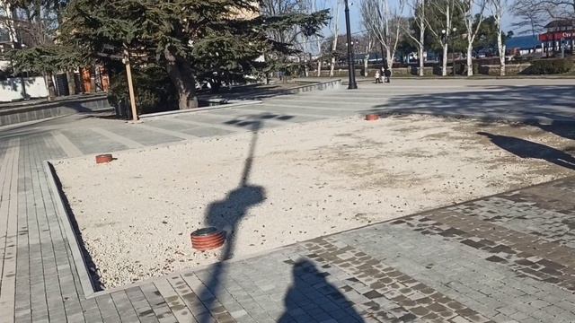 КРЫМ ФЕОДОСИЯ: обновленный сквер и свето-музыкальный фонтан