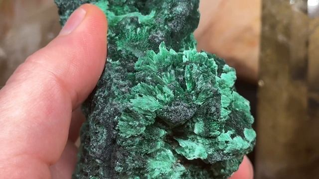 Лучистый малахит. Конго. 401 г. Минерал (2)