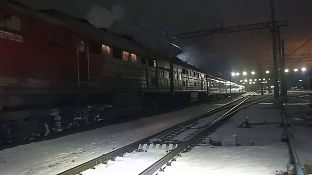 Тепловоз 2ТЭ116-1550 с туристическим поездом №923/924 "Серебряный маршрут".