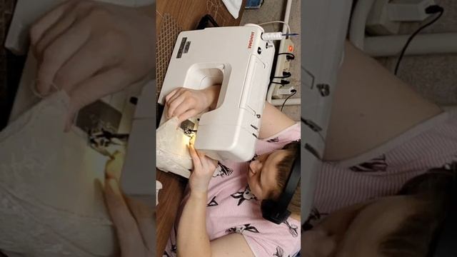 С новым годом и наступающим Рождеством Христовым 💙