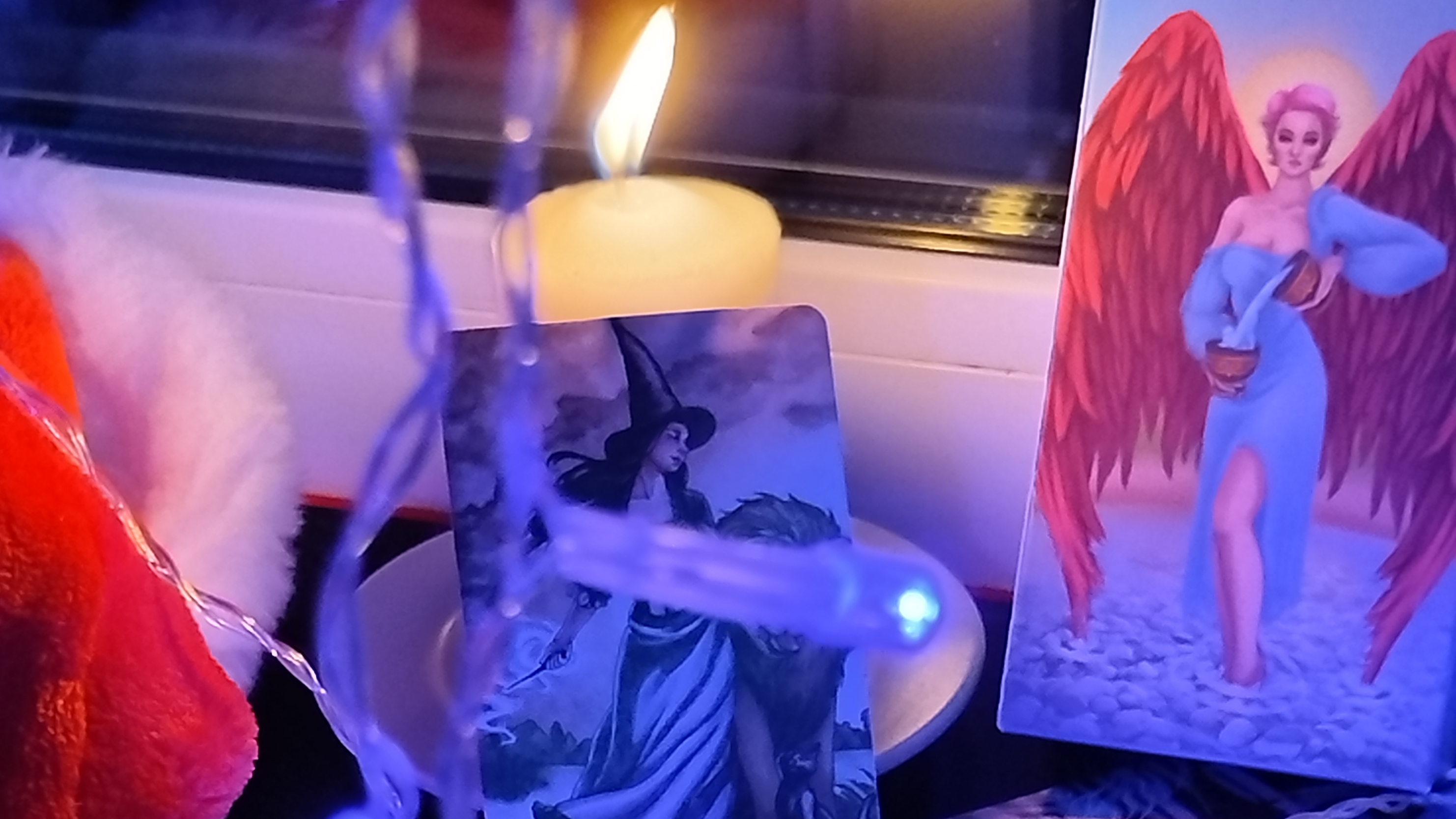 Как он встретил Новый год?🎄🥂🃏