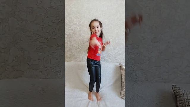 танцы дома #хагиваги #хаггивагги#хочуврек #тренды #хочувтоп