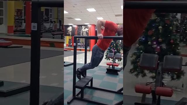 Брусья для фитнес клуба
Под заказ