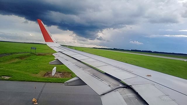 Из Уфы в Москву (вид из окна самолёта, VID_20240803_144455)