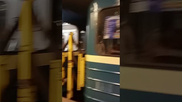 метро в Питере чек описания