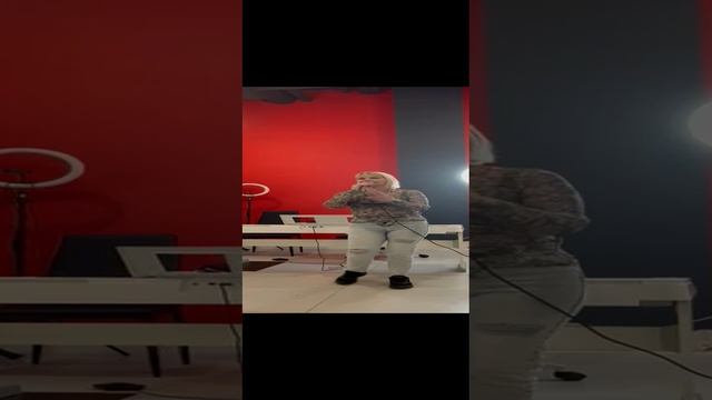 Дарите женщинам цветы