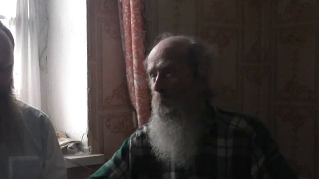 Слышать новое за столом