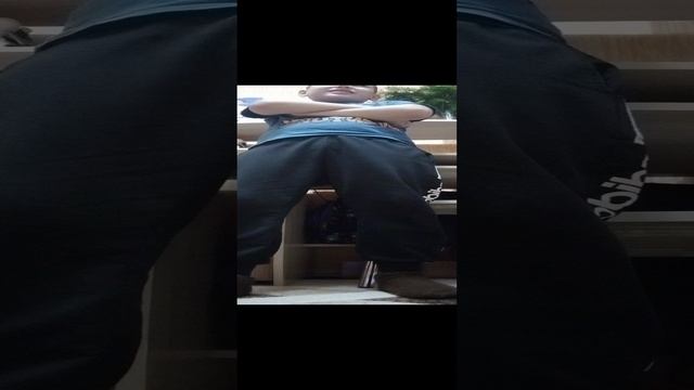 VID_20250103_202946.mp4