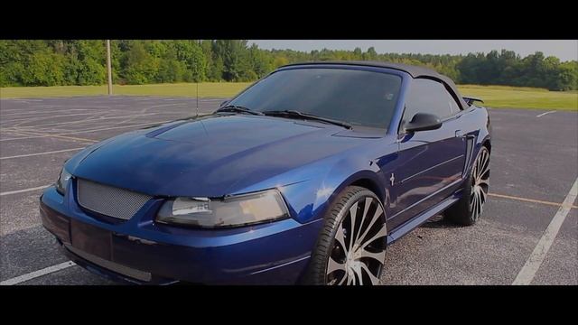 KD's 03 Mustang on 26's