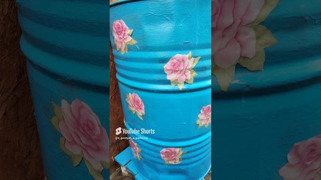 Рисовать не умею, поэтому украшаю старые бо, ки так!
