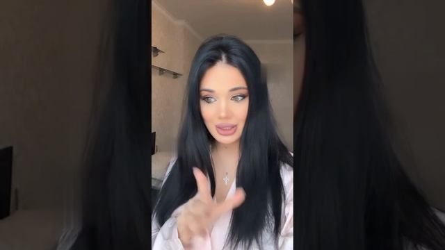 Томатный сок в самолёте, это чё такое!
