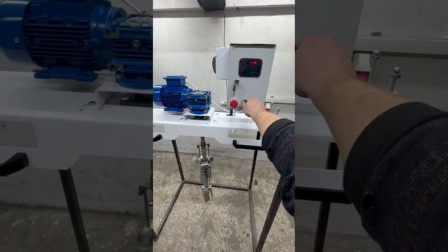 мешалка с регулировкой оборотов