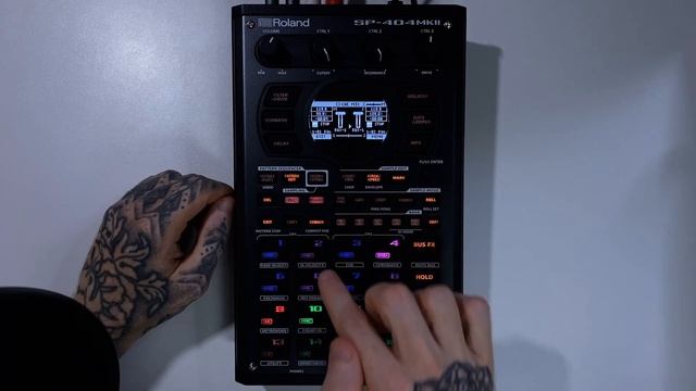 Roland SP-404 MKII Tutorial Series 41 - DJ Mode - The Controls