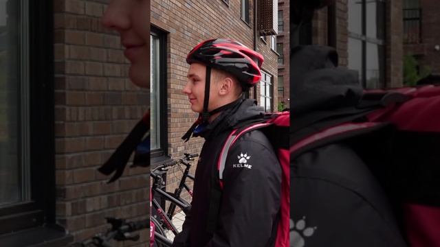 Антоха VS картошка: первый день в САМОКАТ 😂🥔 Присоединяйся к нашей команде! #TurboSMKT #Работа