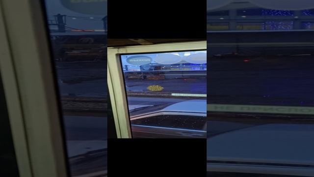 Музыка в новогоднем трамвае от "Ретро ФМ"