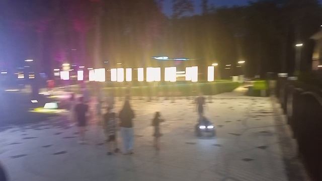 Заходим в Гурьевский парк света