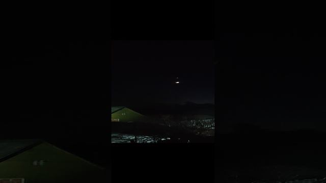 Сближение Луны и Венеры 03.01.2025 (звёздочка оказалась Венерой, чуть позже это выяснилось)