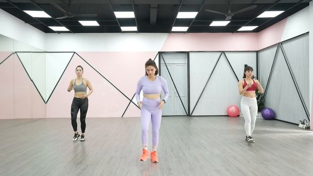 Eva Zumba 230619