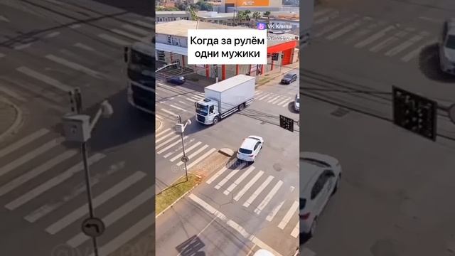 1000037594.mp4