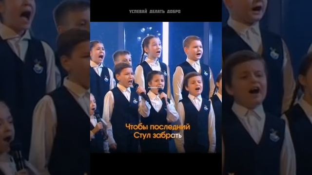 НОВОГОДНИЙ КЛИП С ЮМОРОМ - СЕМЕЙНЫЙ ПРАЗДНИК