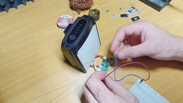 "Ремонт Micro-USB своими руками: возвращаем фонарь к жизни"