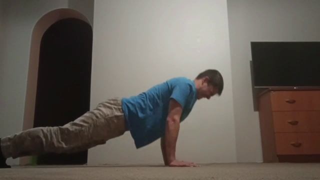 Тренировка в домашних условиях | Отжимания | Иван Миценко | Never give up, only hard work!