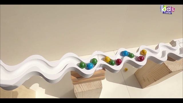 Гонка Marble Run! Извилистая трасса с препядствиями для шариков! Большой грузовик