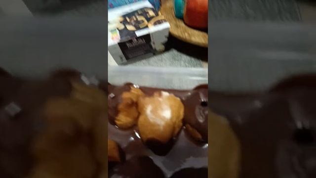 Profiteroles Давай попробуем заварные пирожные в Германии #shorts #food #germany