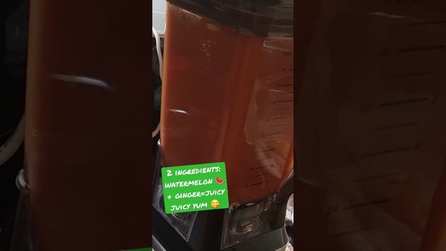 Only 2 ingredients: watermelon 🍉 + ginger= juice 😋 . . . try it #healthy juicing