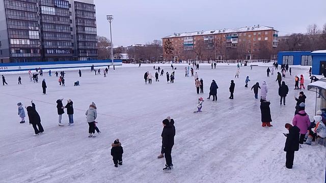 Всё на каток