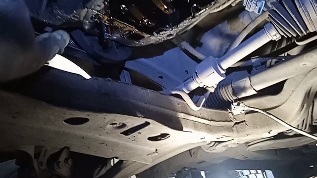 Шевроле Круз. Как снять поддон.