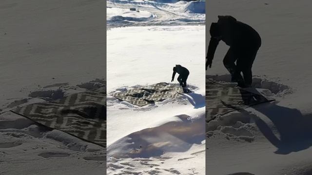 попросила мужа выбить ковёр 😆😆