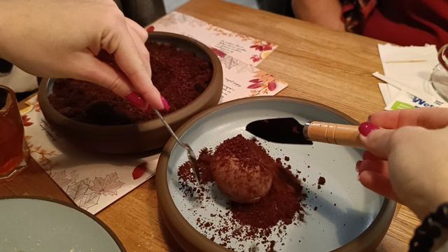 Оригинальная подача пироженое Картошка