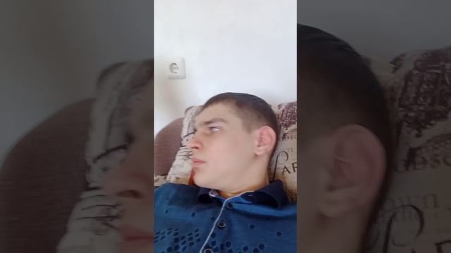 Жиза? Кстати, кто как каникулы проводит?