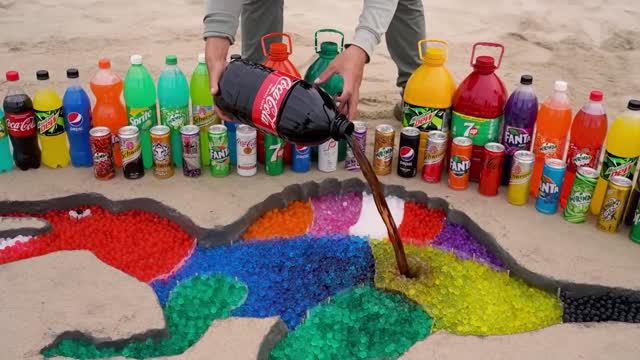 Как сделать динозавра спинозавра из Орбиз, Фанта, Спрайт, Кока Кола, Ментос и популярных газированны