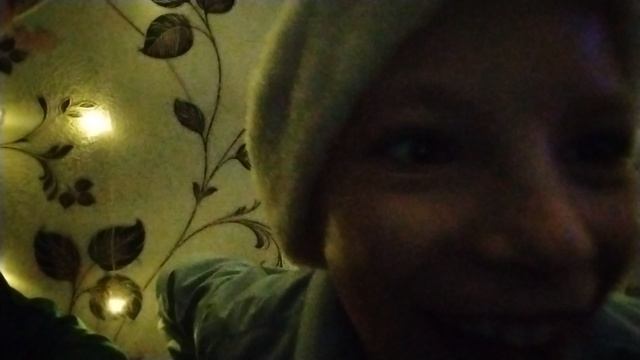 С новым годом.